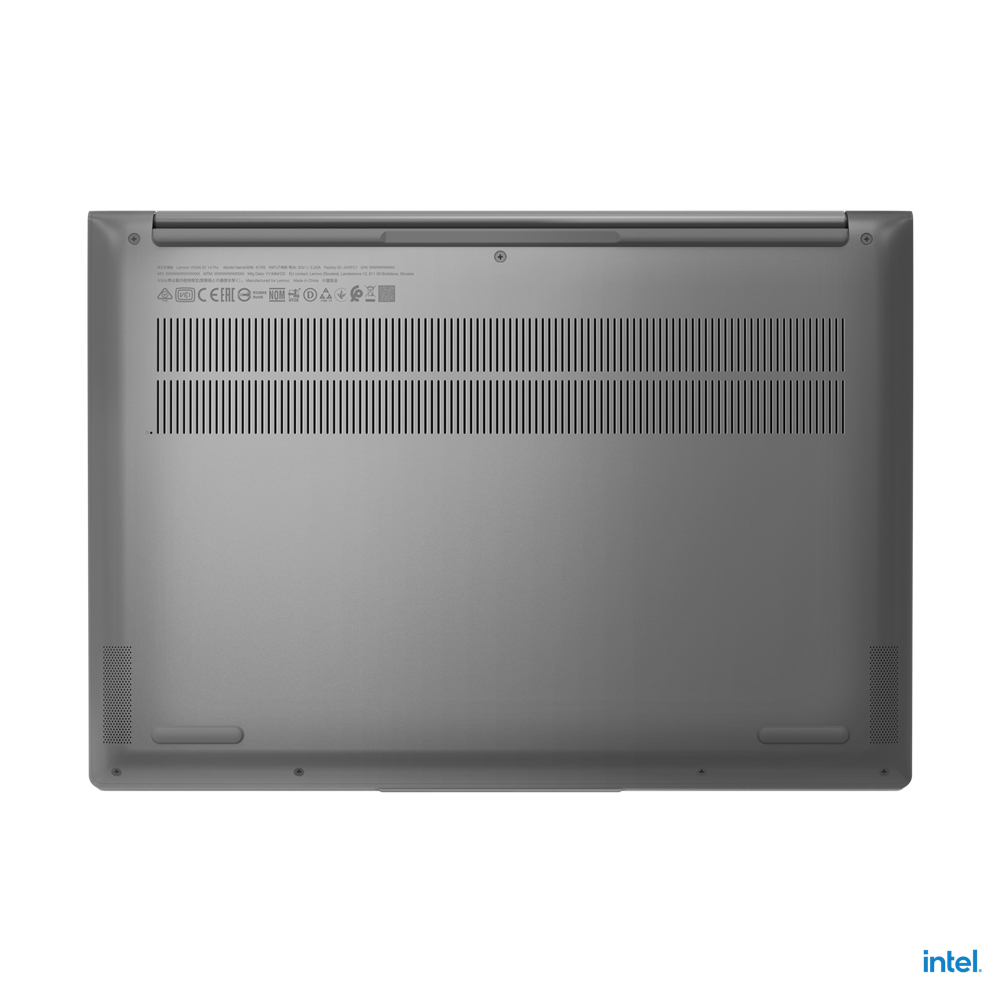 Laptop Lenovo IdeaPad 3 - widok z boku